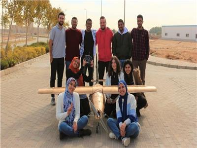 طلاب هندسة الطيران والفضاء بجامعة العلوم و التكنولوجيا