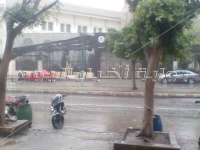  أمطار غزيرة تملأ شوارع محافظة المنيا