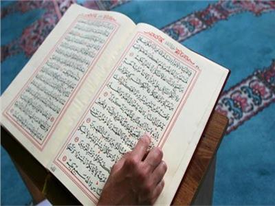 قراءة القرآن من المصحف في الصلاة