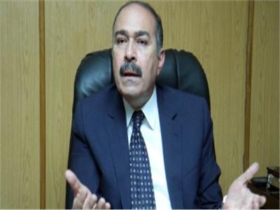 د. أحمد حجازي رئيس الشركة القابضة للأدوية