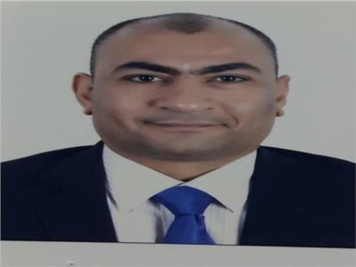  الوزير المفوض التجاري عمرو هزّاع