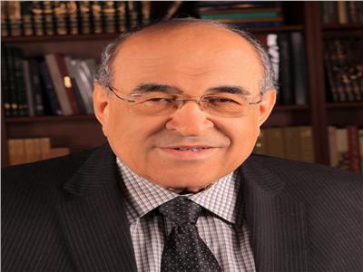د.مصطفى الفقي مدير مكتبة الإسكندرية