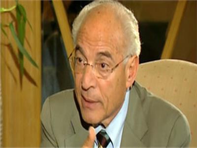 العالم المصري الكبير د. فاروق الباز