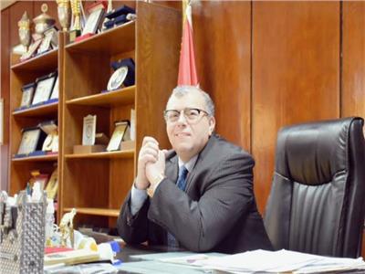  د.  شريف على نائب رئيس جامعة مدينة السادات