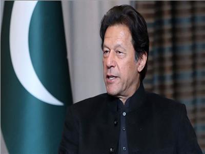 رئيس وزراء باكستان يدين الهجوم الإرهابي الذي استهدف بورصة كراتشي