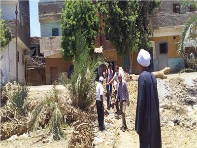 رفع 21 طن مخلفات فى حملة نظافة بمدينة الزينية  