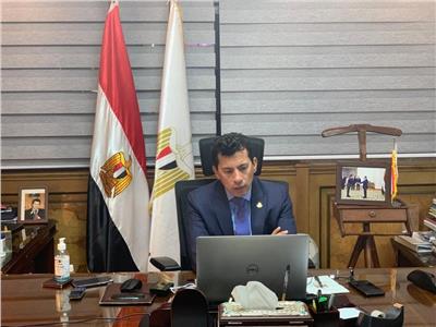 الدكتور أشرف صبحي