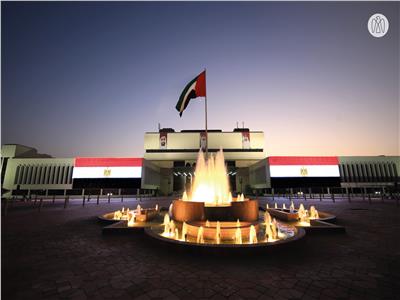  مباني أبوظبي تُضيء بألوان علم مصر احتفالا بذكرى ثورة 23 يوليو