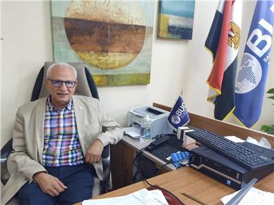 الدكتور حسين محمود، عميد كلية اللغات والترجمة بجامعة بدر