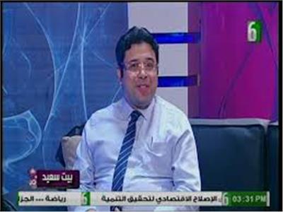الدكتور عمرو عبد المنعم أستاذ جراحة القلب والصدر