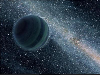 كوكب فائق الكثافة يحير علماء الفلك 