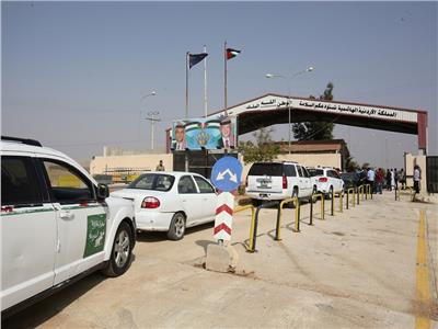 الأردن يغلق معبر "حدود جابر" مع سوريا
