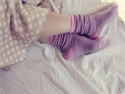 دراسة جديدة: ارتداء الجوارب يحسن حالة نومك