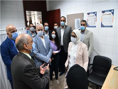 وزيرة الصحة خلال زيارتها لمحافظة الأقصر