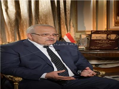 رئيس جامعة القاهرة أثناء حواره مع بوابة أخبار اليوم 