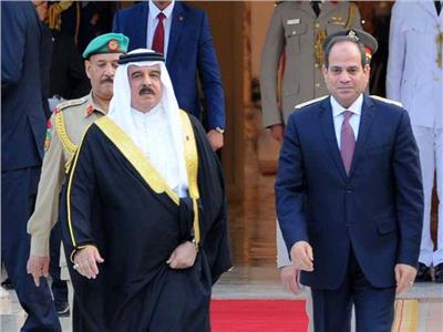 الرئيس عبدالفتاح السيسي وملك البحرين الشيخ حمد بن عيسي
