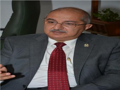  الدكتور طارق الجمال رئيس جامعة أسيوط 