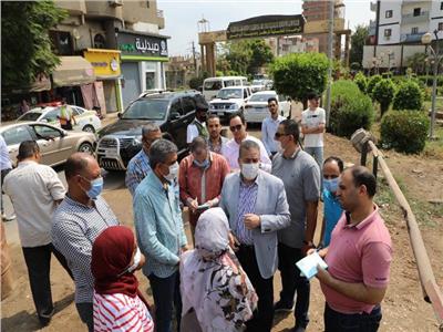 محافظ المنوفية يؤكد علي ضرورة التواجد الميداني بالشارع والتواصل مع المواطنين 