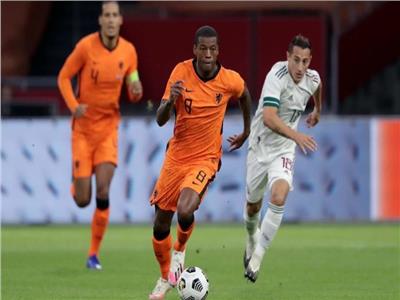 هولندا تفشل في الفوز على البونسة بـ«الدوري الأوروبي»