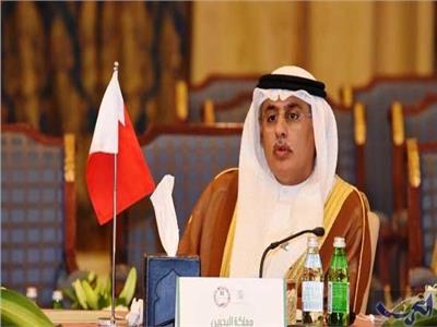 وزير الصناعة والتجارة والسياحة البحريني زايد بن راشد الزياني