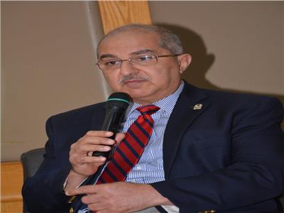 كتور طارق الجمال رئيس جامعة أسيوط