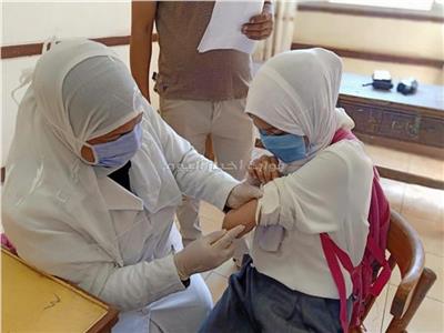 تطعيم طلاب المدارس
