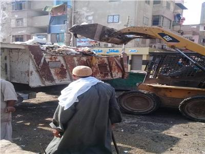 رفع أعمال النظافة بمدينة بمغاغة 