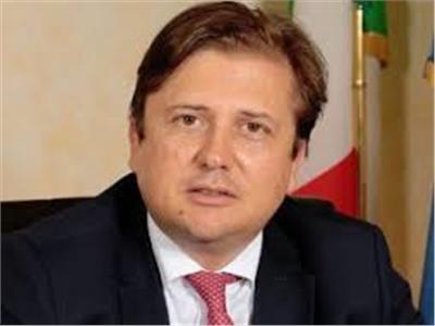 نائب وزير الصحة الإيطالي بييرباولو سيليري