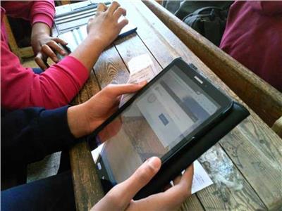 تصحيح مسار المدارس.. السيسي يطلق ثورة تكنولوجية في «التعليم»