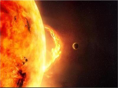 الأقمار الصناعية تسجل انفجارا في البقع الشمسية الصغيرة AR2785 