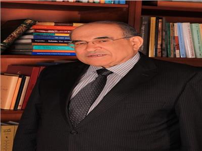  مصطفى الفقي  مدير مكتبة الإسكندرية