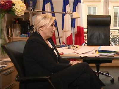 مارين لوبان، زعيمة اليمين الفرنسي ومرشحة الرئاسة الفرنسية المحتملة