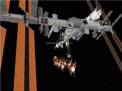 بابا نويل في رحلة كونية إلى محطة الفضاء الدولية