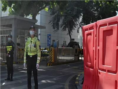 الشرطة الصينية تمنع الوصول الى المحكمة- ا ف ب