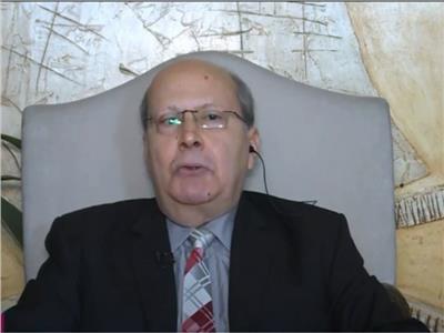 الكاتب الصحفي عبد الحليم قنديل