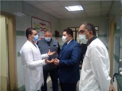 نائب محافظ القاهرة يتفقد مستشفى التأمين الصحي بشبرا