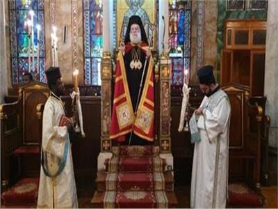 بابا الروم الارثوذكس يتراس قداس عيد الغطاس من الإسكندرية 
