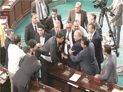  مشادات بين أعضاء مجلس النواب التونسي