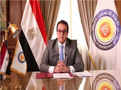  خالد عبد الغفار وزير التعليم العالي والبحث العلمي