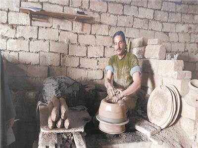  صناعة الفخار تشتهر بها قرى الفيوم