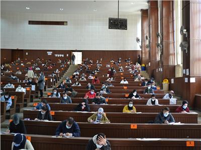 انتظام امتحانات الدور الأول لطلاب جامعة الاسكندرية