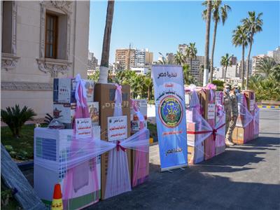 توزيع أجهزة كهربائية لعرائس الأسر الأولى بالرعاية بقرى الإسكندرية 