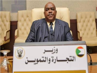 وزير التجارة والتموين السوداني على جدو