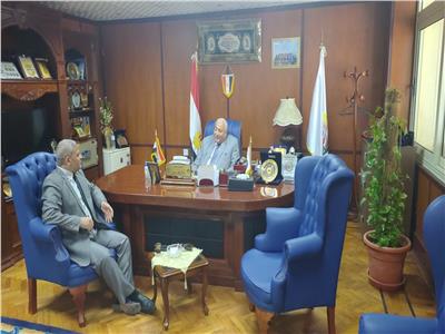 محرر البوابة مع رئيس جامعة السادات 