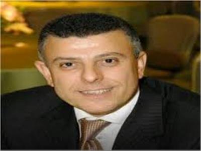  الدكتور محمود المتيني رئيس جامعة عين شمس