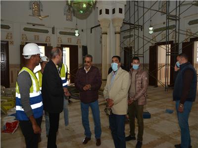 محافظ مطروح يتفقد  أعمال ترميم مسجد العوام 