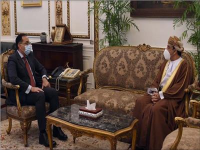رئيس الوزراء مع السفير عبدالله بن ناصر الرحبى