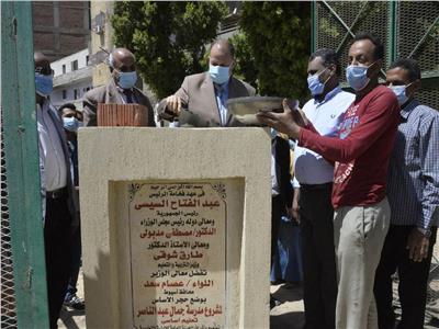 محافظ أسيوط يضع حجر أساس مدرسة "جمال عبدالناصر" الابتدائية المشتركة     
