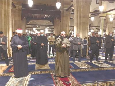 عودة صلاة التراويح للمساجد بعدما توقفت العام الماضى