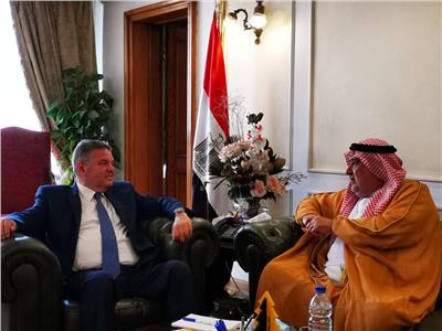 جانب من لقاء وزير قطاع الأعمال مع رئيس الاتحاد العربي 